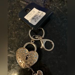 Windsor Keychain
